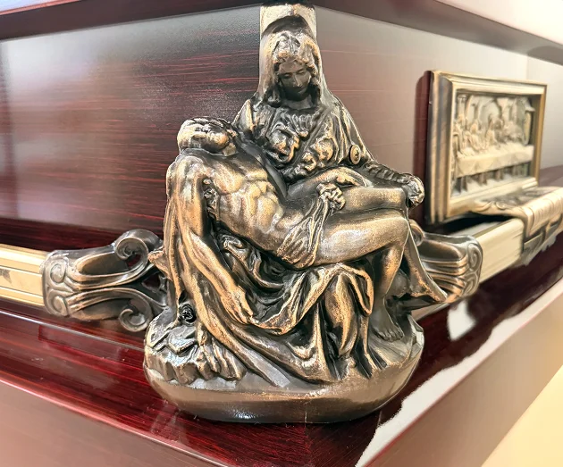 Casket Corner Detail